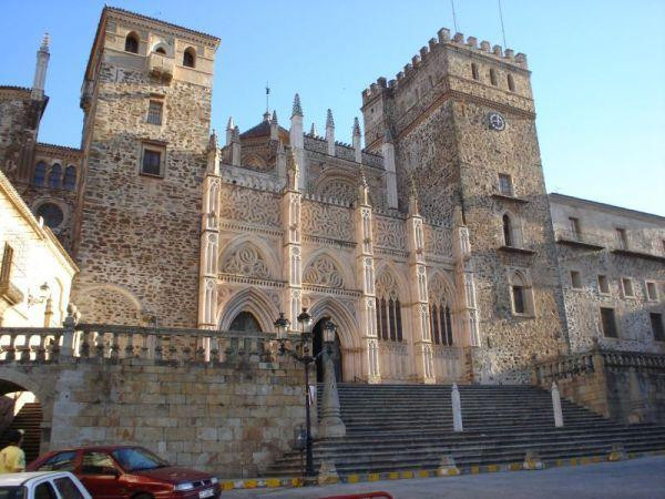 Un centenar de efectivos velará por la seguridad durante la festividad de la Virgen de Guadalupe