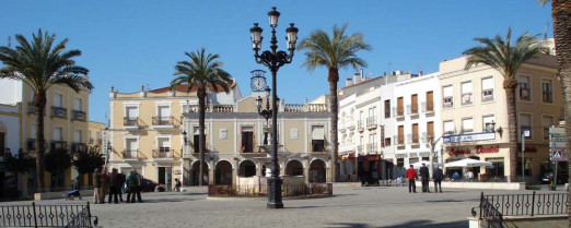 Montijo celebra la feria del outlet black week end como inicio de las compras navideñas