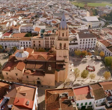 Zamora guarda silencio por las víctimas del atentado de Barcelona 