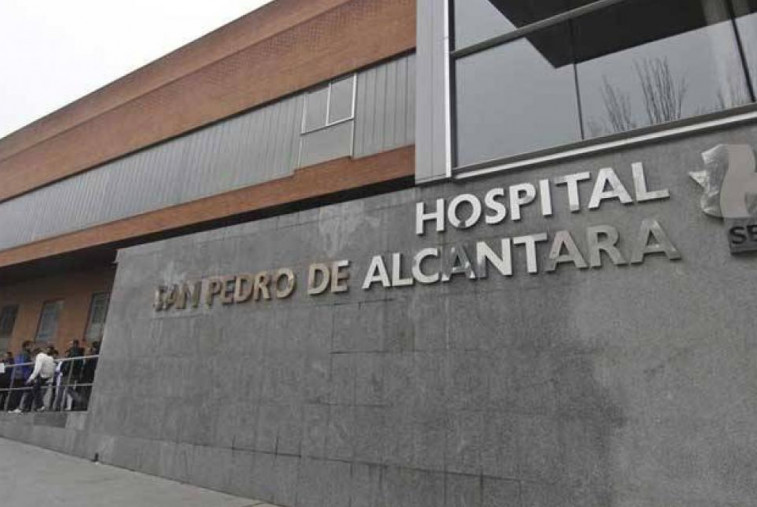 Habilitan más camas en los hospitales de Cáceres y Badajoz ante el repunte de casos de Covid
