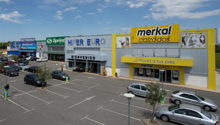 Vendido a Iroko Zen el parque comercial Mejostilla de Cáceres por nueve millones de euros
