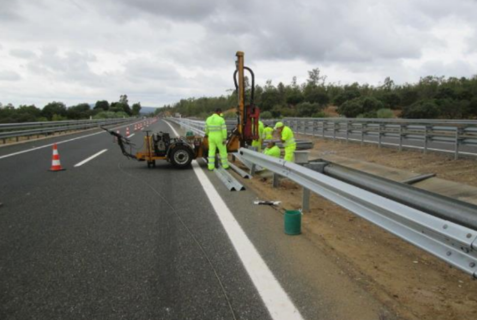 El Ministerio de Transportes licita 13,8 millones para la conservación de carreteras en Badajoz