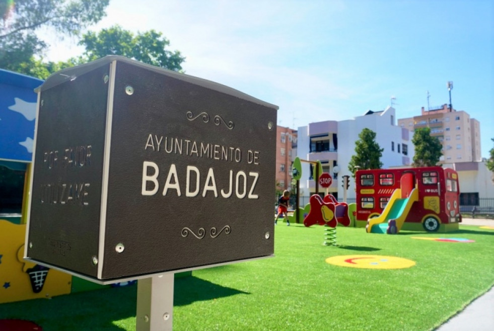 Badajoz adjudica el mantenimiento de las zonas infantiles por 1,4 millones de euros