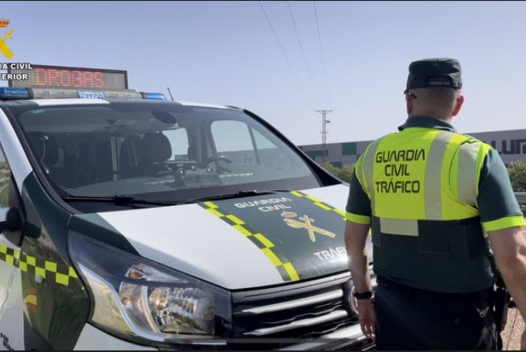 Detenido un conductor de ambulancia drogado que transportaba a un paciente