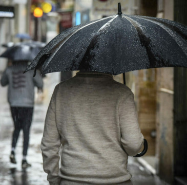 Zamora guarda silencio por las víctimas del atentado de Barcelona 