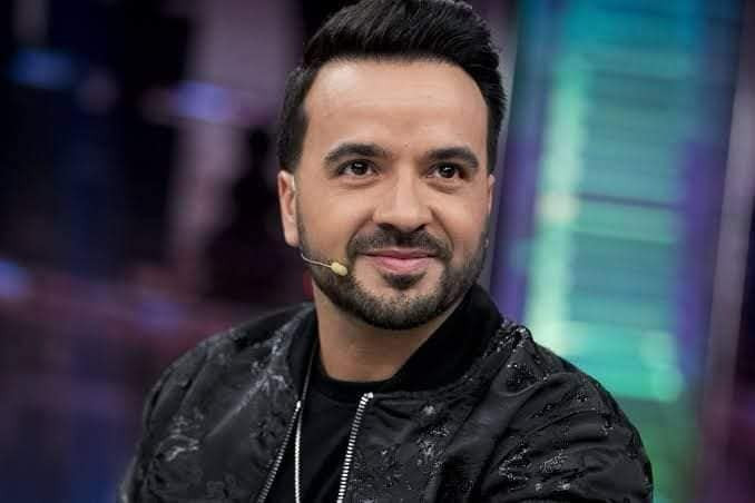 LUIS FONSI