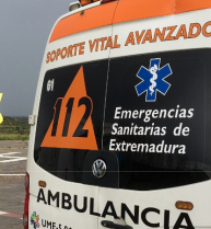 Dos personas heridas en el vuelco de un vehículo en la Ex-101