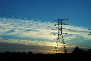 El precio de la luz costará 0 euros el megavatio durante unas horas este domingo