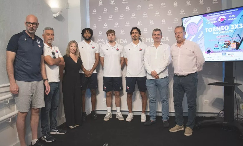 Un torneo de baloncesto en Mérida destinará parte de su recaudación a un proyecto solidario