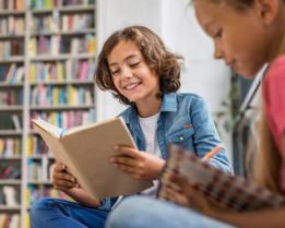 El público infantil protagoniza la jornada del viernes del 'Otoño literario' de Cáceres