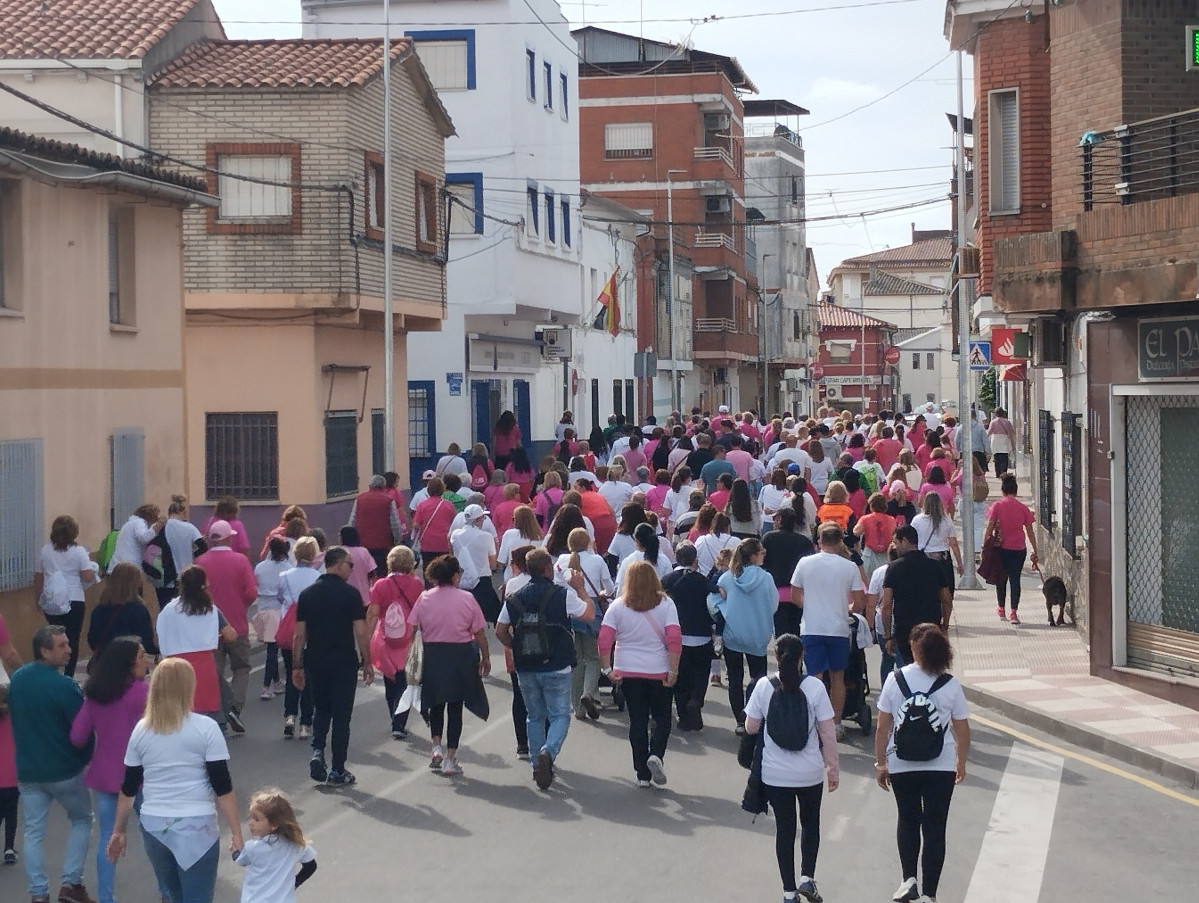 MARCHA ROSA TALAYUELA 2024 Cu00c1NCER 1