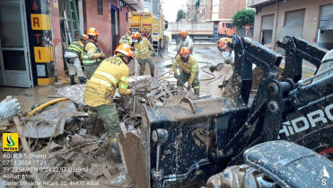 Los efectivos del Plan Infoex desplazados a Valencia ya trabajan en Catarroja y La Torre