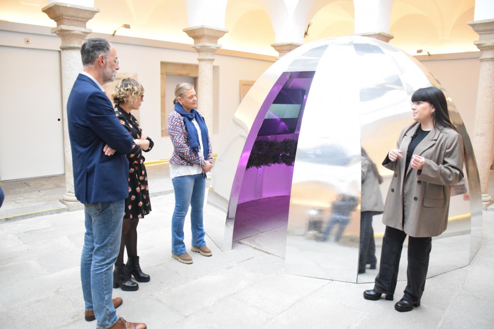 La artista Pilar del Puerto acerca la naturaleza a través de la tecnología en una exposición en Mérida