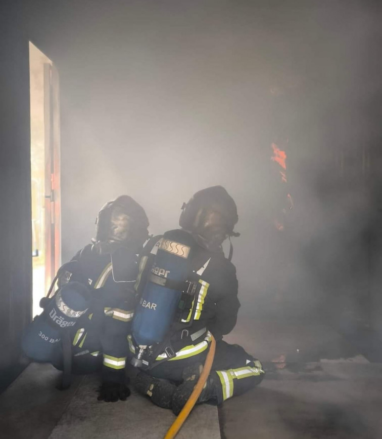 Hallado el cuerpo sin vida de un hombre en el incendio de una vivienda en Villanueva de la Serena