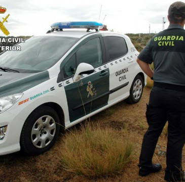 Zamora guarda silencio por las víctimas del atentado de Barcelona 