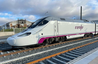 Detenida la circulación del tren Sevilla-Atocha tras ser arrollada una persona en Almendralejo