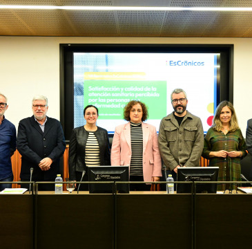 Zamora guarda silencio por las víctimas del atentado de Barcelona 