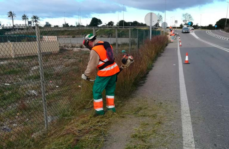 La Junta prepara la limpieza de las carreteras del área de Plasencia