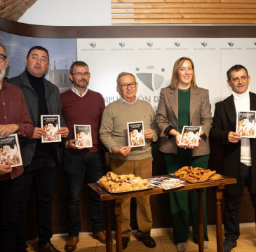 Zamora guarda silencio por las víctimas del atentado de Barcelona 