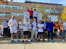 Más de 500 personas participan en una carrera popular a favor de los afectados por la DANA