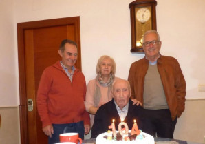 Castuera celebra los 104 años de Antonio Sánchez, uno de los abuelos más longevos de la región