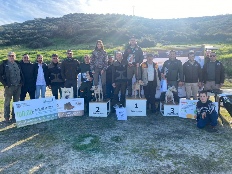 José Francisco Murillo y su podenca ‘Miriam’ ganan el Campeonato de Extremadura de Podenco Andaluz