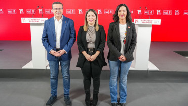 Gutiérrez acusa a Gallardo de dinamitar el PSOE y éste le reprocha actuar por el cargo