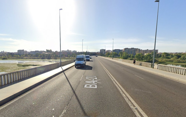 Herido un hombre de 84 años en un atropello en el puente de la Universidad de Badajoz