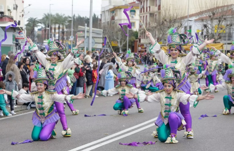 La sardina y Rómulo y Remo protagonizan el cartel del Carnaval Romano de Mérida