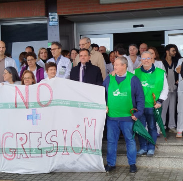 Zamora guarda silencio por las víctimas del atentado de Barcelona 