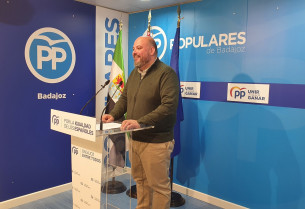 El PP de Badajoz inicia una campaña de recogida de firmas para mostrar a Sánchez el rechazo al decreto Ómnibus