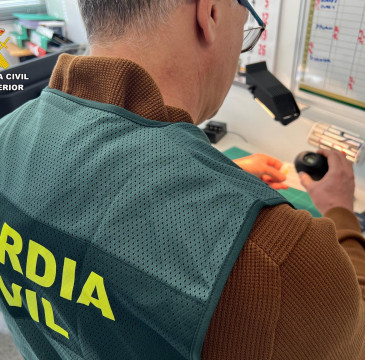 Zamora guarda silencio por las víctimas del atentado de Barcelona 