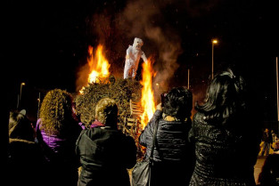 Cerca de 80 candelas arderán este sábado en la Fiesta de Interés Turístico Regional de Almendralejo