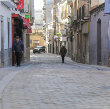 Zamora guarda silencio por las víctimas del atentado de Barcelona 