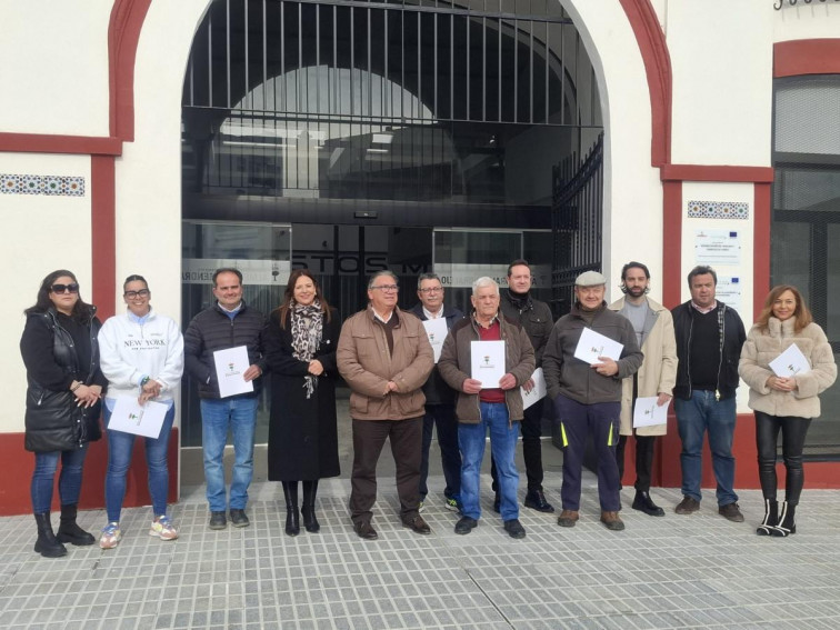 El emblemático mercado municipal de Almendralejo vuelve a abrir sus puertas en su ubicación original