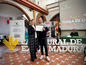 Pedro Vacas Ramo se alza con el premio del concurso de poda Ribera del Guadiana