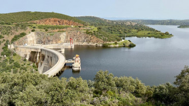 Entra en funcionamiento el primer grupo de la central hidroeléctrica de bombeo de Valdecañas