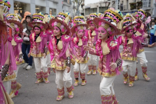 El primer premio de los Carnavales de Villanueva de la Serena es para “Maestros de la costura”