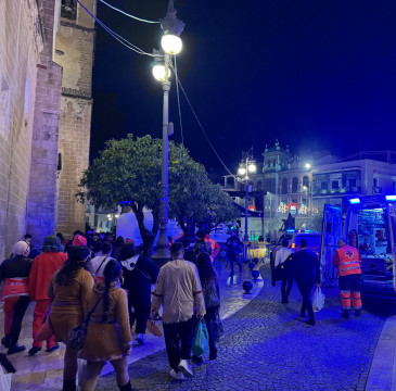 Zamora guarda silencio por las víctimas del atentado de Barcelona 