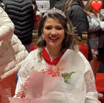 La joven Carlota Martín se proclama reina de las fiestas de San Juan de Coria