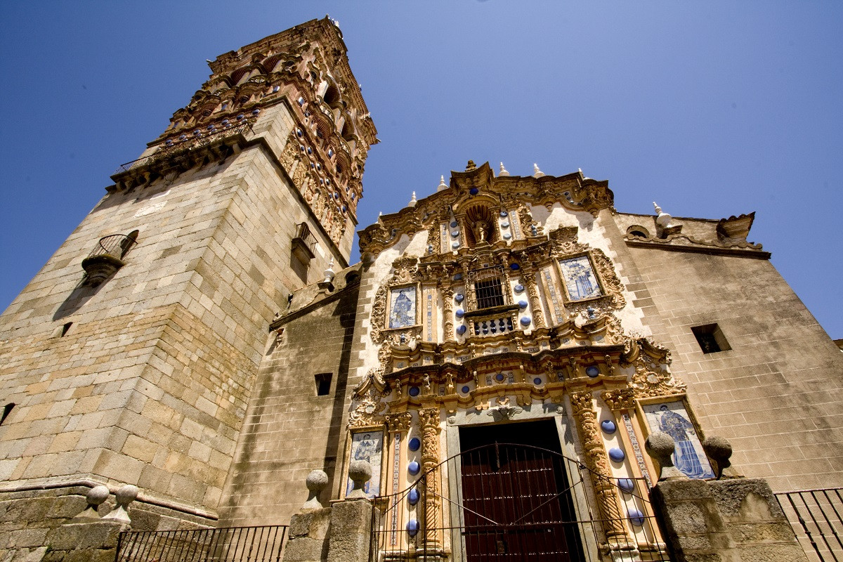 Jerez de los Caballeros (Asociaciu00f3n Pueblos Mu00e1s Bonitos Espau00f1a) u00a9 Turismo de Extremadura